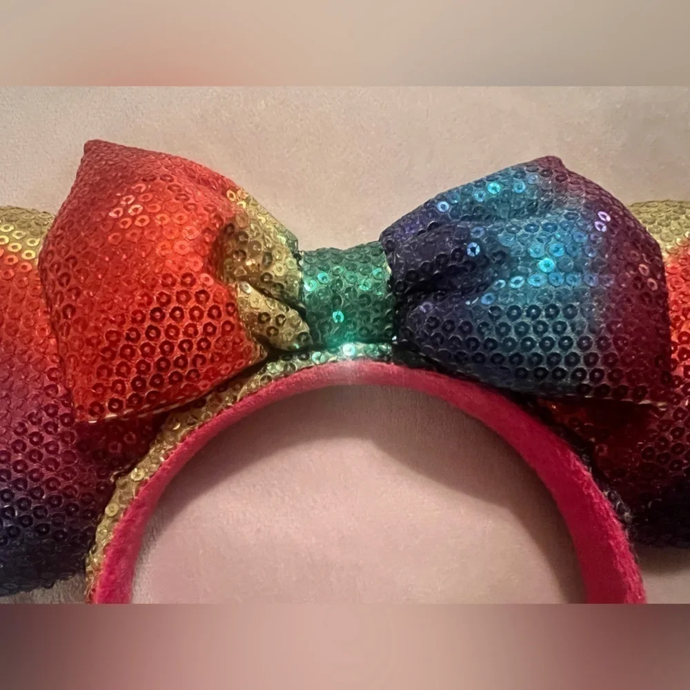 DISNEY PARKS Rainbow Sequins Minnie Mouse Ears Headband Pink Red Purple Blue